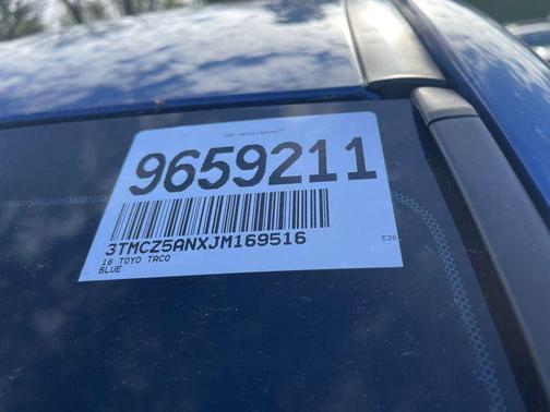 Blazing Blue Pearl 2018 Toyota Tacoma SR5