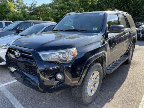 Midnight Black Metallic 2021 Toyota 4Runner SR5 Premium