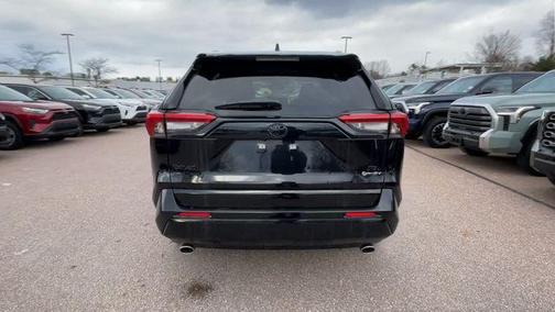 2025 Toyota RAV4 Hybrid SE