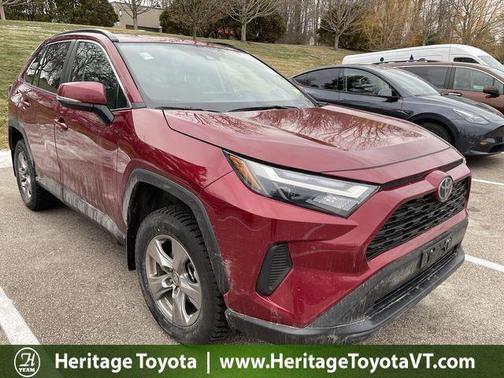 2025 Toyota RAV4 XLE