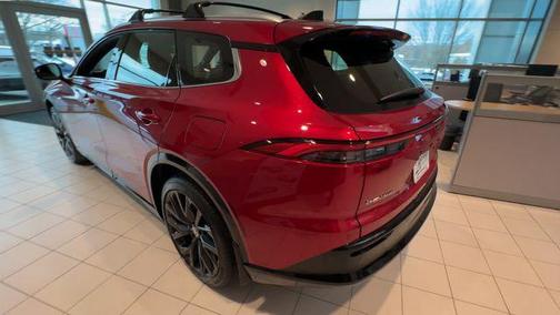 2025 Toyota Crown Signia Limited