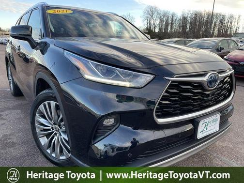2021 Toyota Highlander Hybrid Platinum