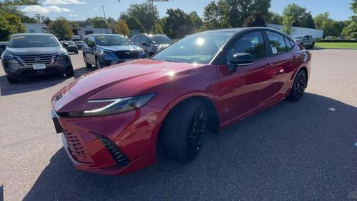Supersonic Red w/Midnight Black Metallic Roof 2026 Toyota Camry XSE