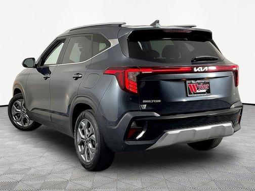 Gravity Gray 2024 Kia Seltos S