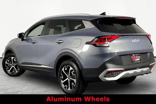 Everlasting Silver 2024 Kia Sportage EX