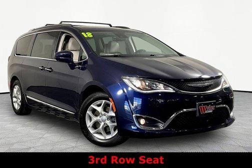 Jazz Blue Pearlcoat 2018 Chrysler Pacifica Touring-L Plus