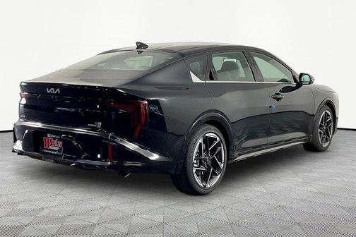 Aurora Black Pearl 2026 Kia K4 GT-LINE
