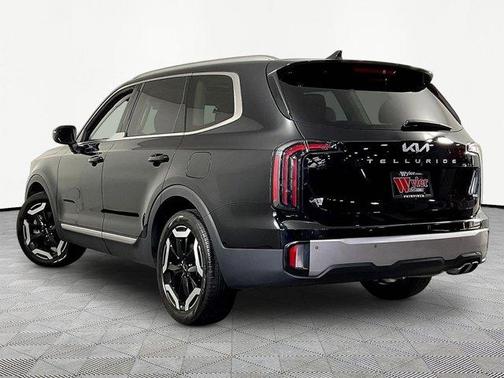 Ebony Black 2024 Kia Telluride EX