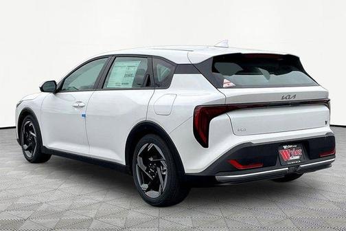 Snow White Pearl 2026 Kia K4 EX