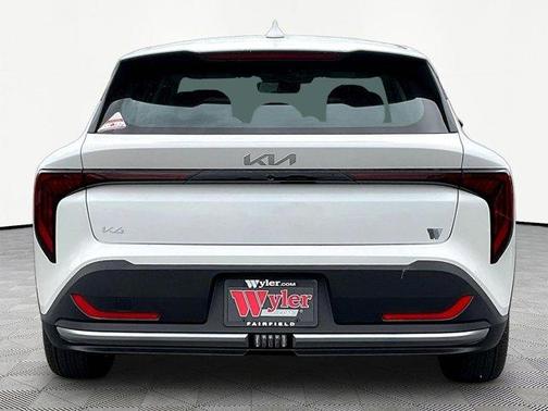 Snow White Pearl 2026 Kia K4 EX