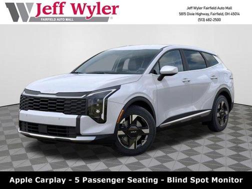 Glacial White Pearl 2026 Kia Sportage LX