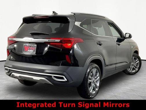 Cherry Black 2023 Kia Seltos S
