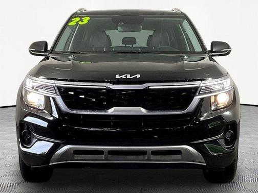 Cherry Black 2023 Kia Seltos S
