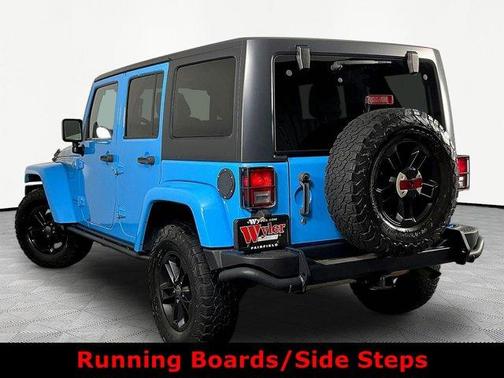 Chief Clearcoat 2017 Jeep Wrangler Unlimited Sahara