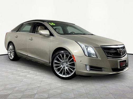 Silver Coast Metallic 2016 Cadillac XTS Luxury Collection