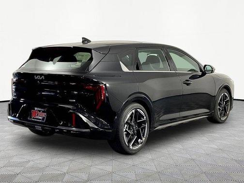 Aurora Black Pearl 2026 Kia K4 GT-LINE
