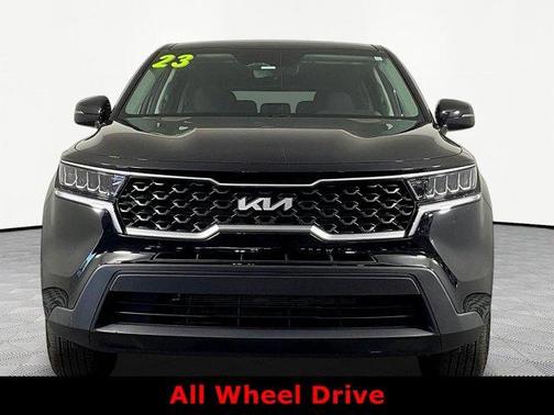 Ebony Black 2023 Kia Sorento LX