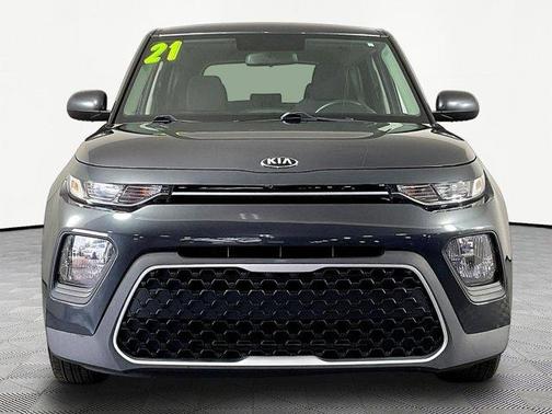 Gravity Gray 2021 Kia Soul LX