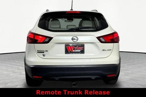 White 2018 Nissan Rogue Sport SL