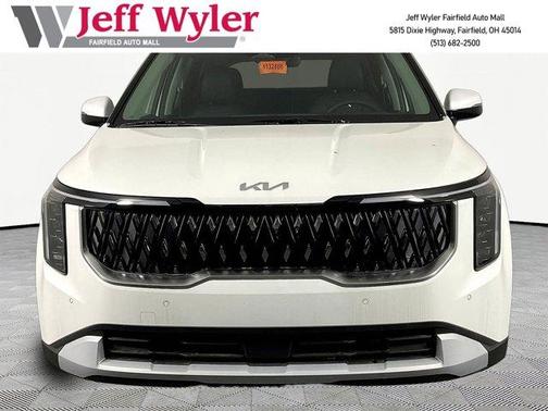 Snow White Pearl 2026 Kia Carnival EX
