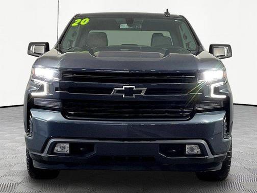 Shadow Gray Metallic 2020 Chevrolet Silverado 1500 RST