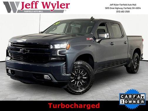 Shadow Gray Metallic 2020 Chevrolet Silverado 1500 RST