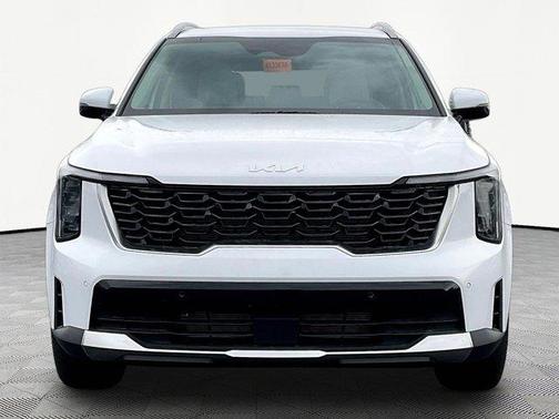 Glacial White Pearl 2026 Kia Sorento S