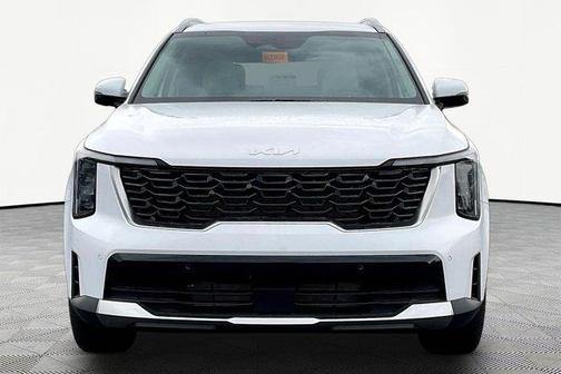 Glacial White Pearl 2026 Kia Sorento S