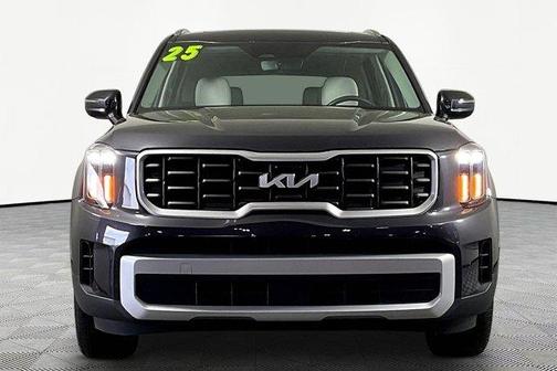 Metal 2025 Kia Telluride S