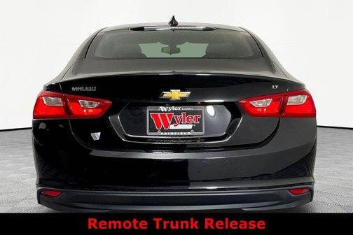 Mosaic Black Metallic 2018 Chevrolet Malibu LT