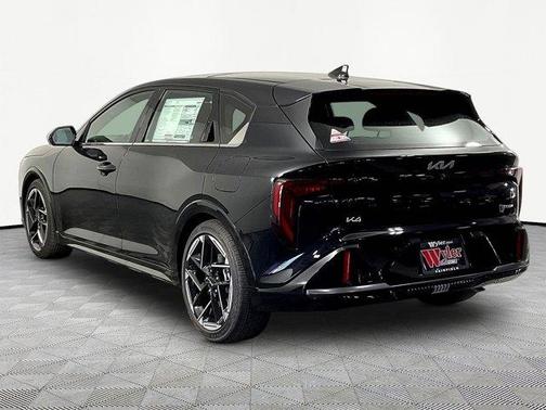 Aurora Black Pearl 2026 Kia K4 GT-Line