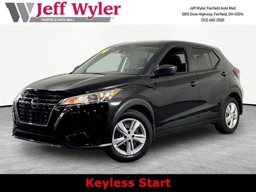Super Black 2024 Nissan Kicks S