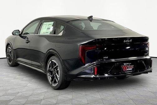 Aurora Black Pearl 2026 Kia K4 GT-LINE