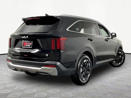 Ebony Black 2026 Kia Sorento S