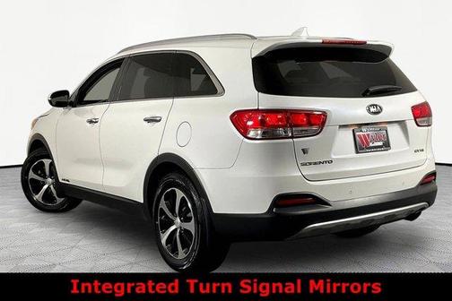 Snow White Pearl 2017 Kia Sorento EX