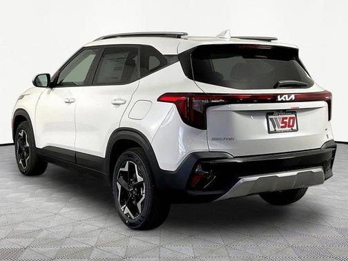 Snow White Pearl 2026 Kia Seltos S