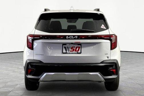 Snow White Pearl 2026 Kia Seltos S