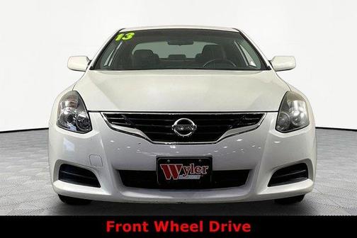 Pearl White 2013 Nissan Altima 2.5 S