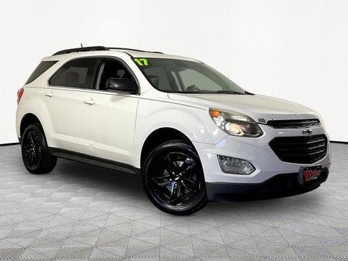 Summit White 2017 Chevrolet Equinox LT