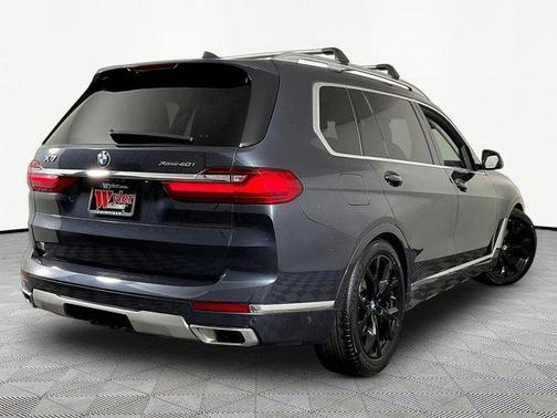 Arctic Gray Metallic 2020 BMW X7 xDrive40i