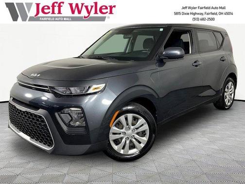Gravity Gray 2022 Kia Soul LX