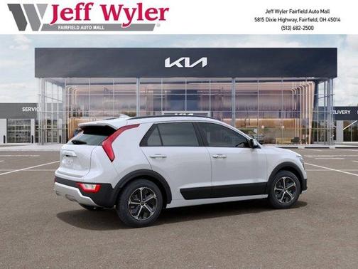 Snow White Pearl 2026 Kia Niro EX