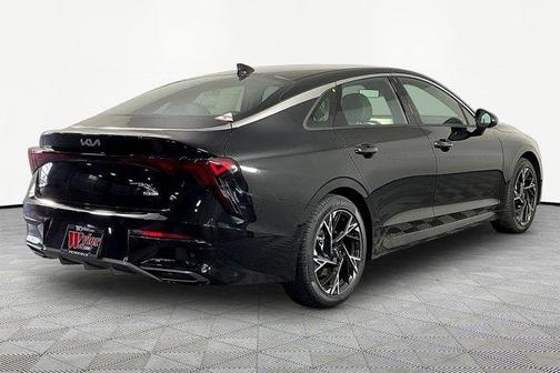 Aurora Black Pearl 2026 Kia K5 GT-Line