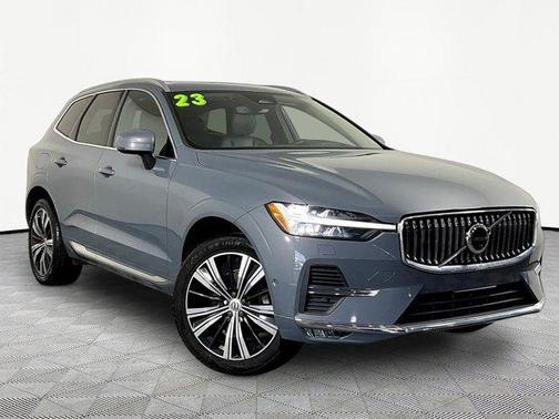 Thunder Gray Metallic 2023 Volvo XC60 B5 Plus Bright Theme