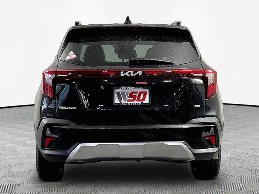 Fusion Orange 2026 Kia Seltos S