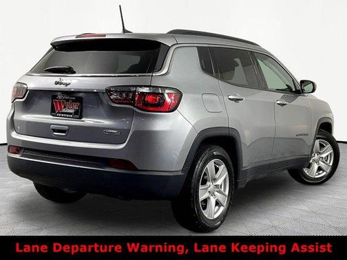Billet Silver Metallic Clearcoat 2022 Jeep Compass Latitude