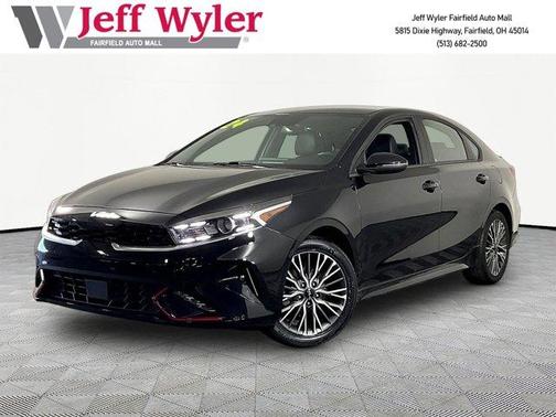 Aurora Black 2024 Kia Forte GT-Line