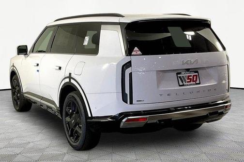 Glacial White Pearl 2027 Kia Telluride SX