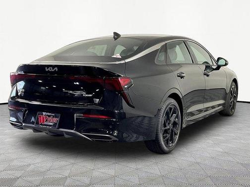 Aurora Black Pearl 2026 Kia K5 GT-Line