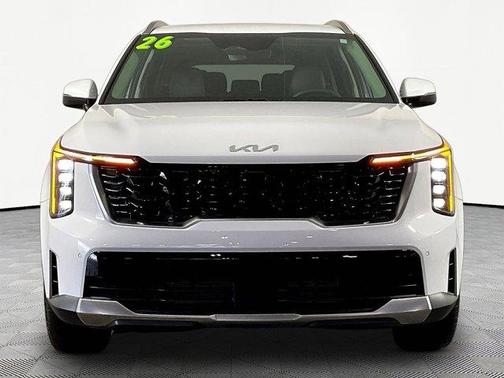 Glacial White Pearl 2026 Kia Sorento S